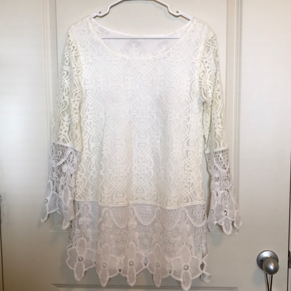 White lace size small dress